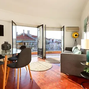 Apartment Marques Balcony By Homing, Lisbon